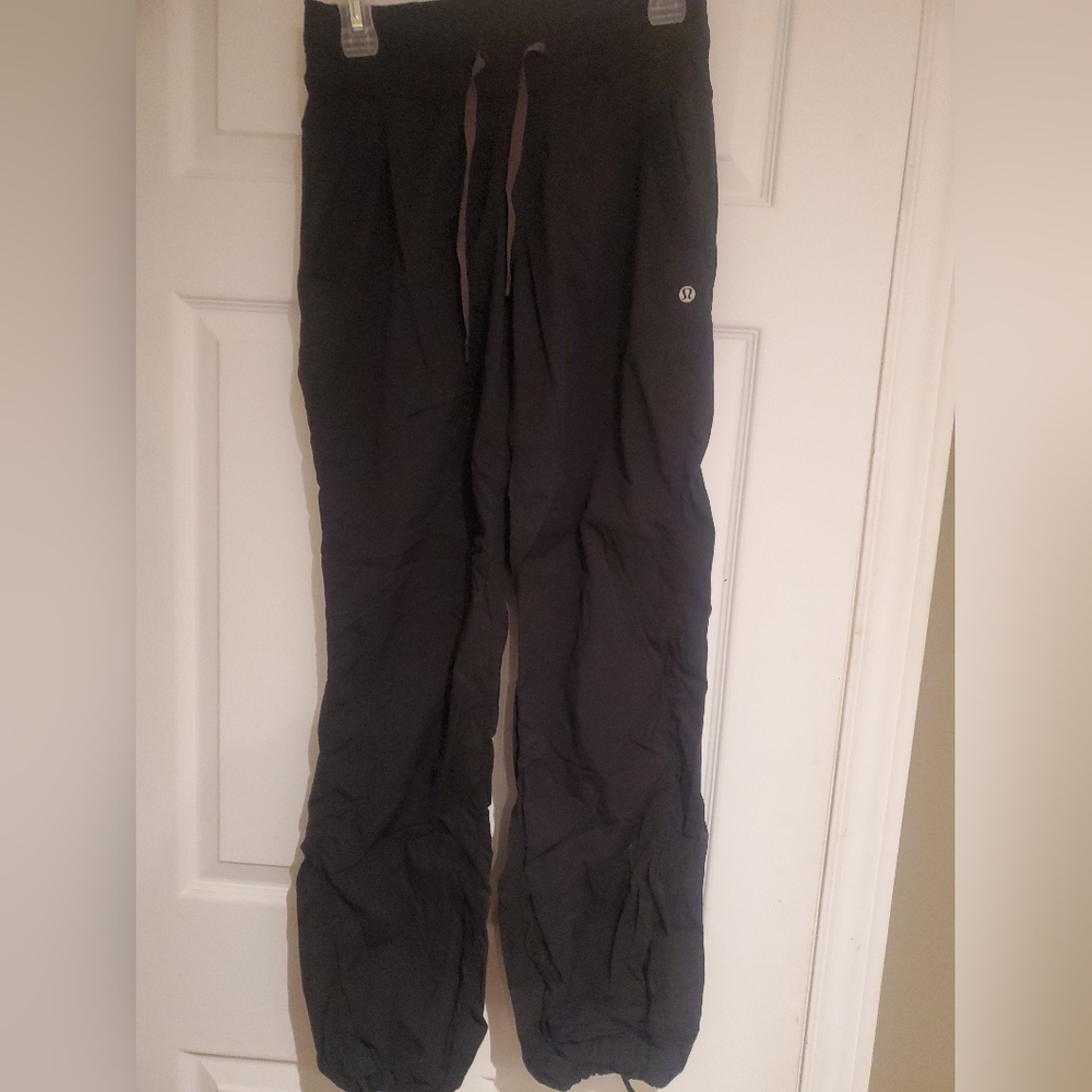 Size 4 Black Unlined Studio Pants